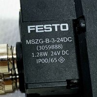 Festo 2x CPE14-M1CH-3GL-1/8  1.28W, 24V DC IP00, 8 bar Magnetventil