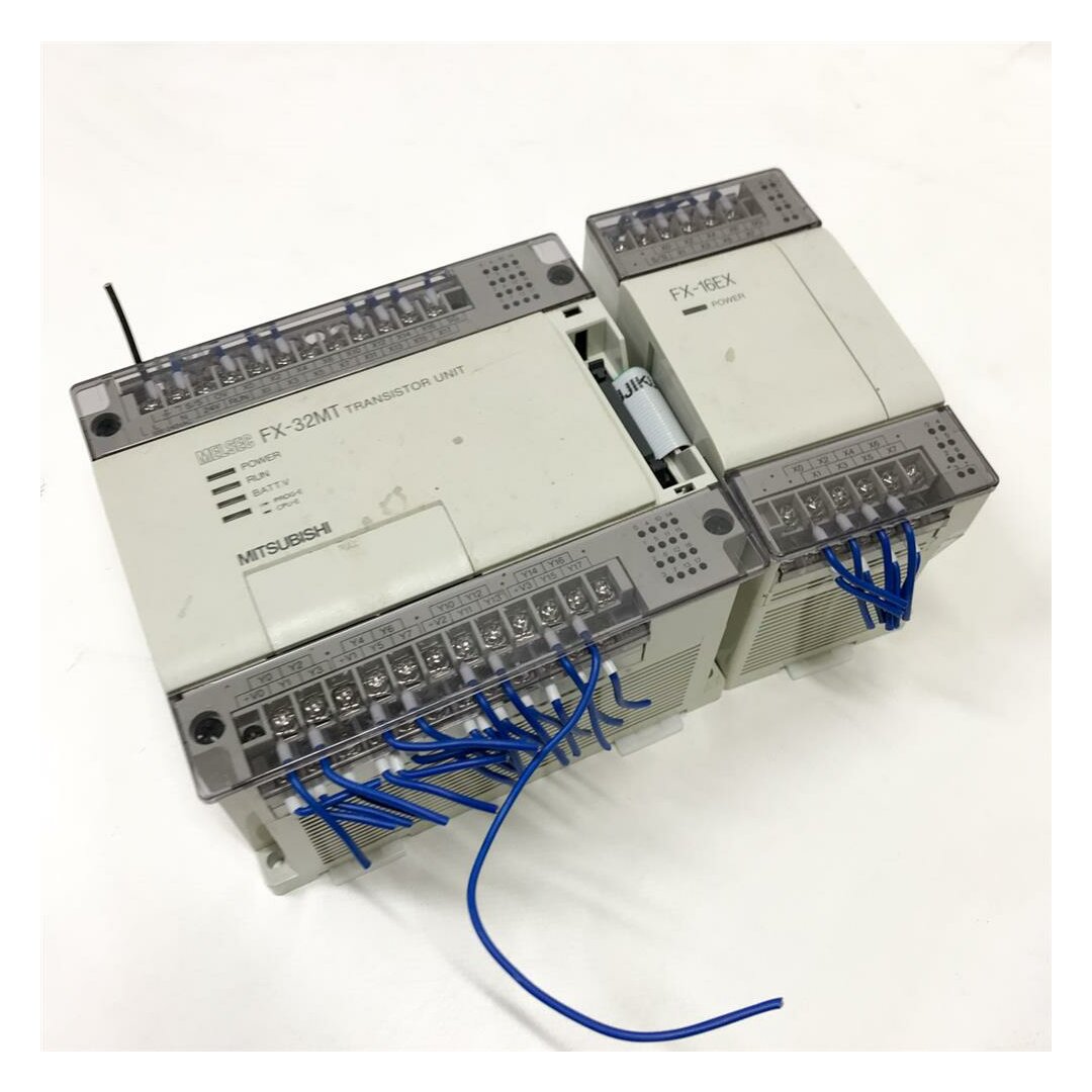 Mitsubishi MELSEC, FX-32MT, FX-32MT-ESS, 7mA + FX-16EX-ES 7mA 100-240VAC, 40VA, 24VDC, 7mA, 5-30VDC, 0.5A + 24VDC, 7mA SPS Steuerung, Erweiterungsmodul