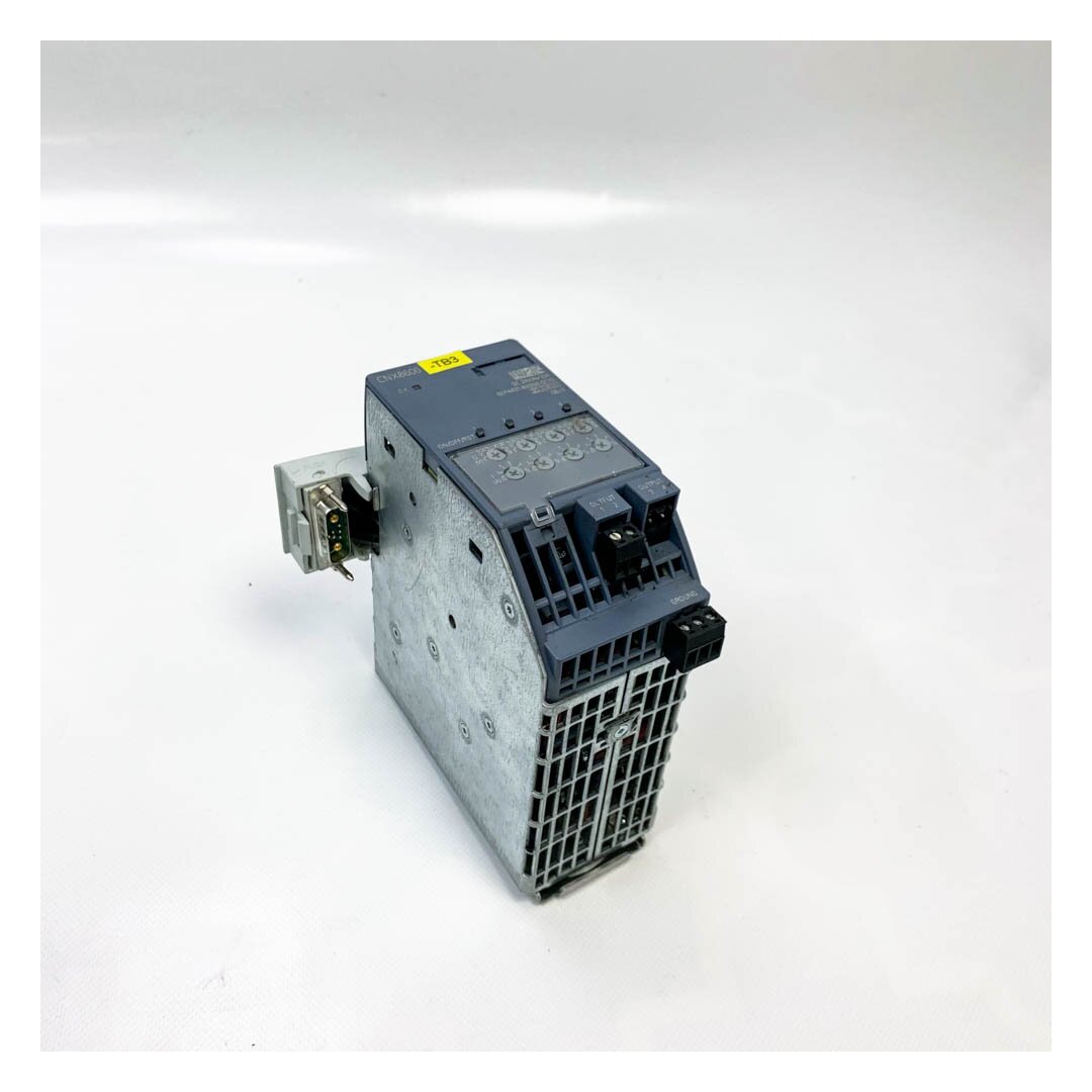 SIEMENS SITOP CNX8600. 6EP4437-8XB00-0CY0, Product State: 2 Output: DC24V, 4x10A Erweiterungsmodul