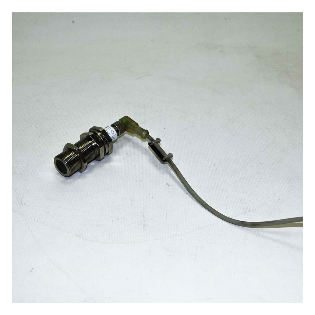 BALLUFF BES 516-326-S4-C Induktiver Sensor, 10 V 30 V DC 200mA.