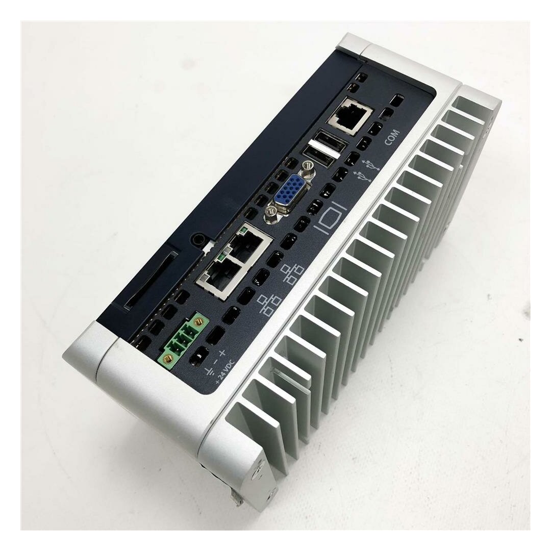 GE ICRXIBN7M001A-BB, IPC 250Gb SSD RXI CONTROLLER 24VDC 1.8A