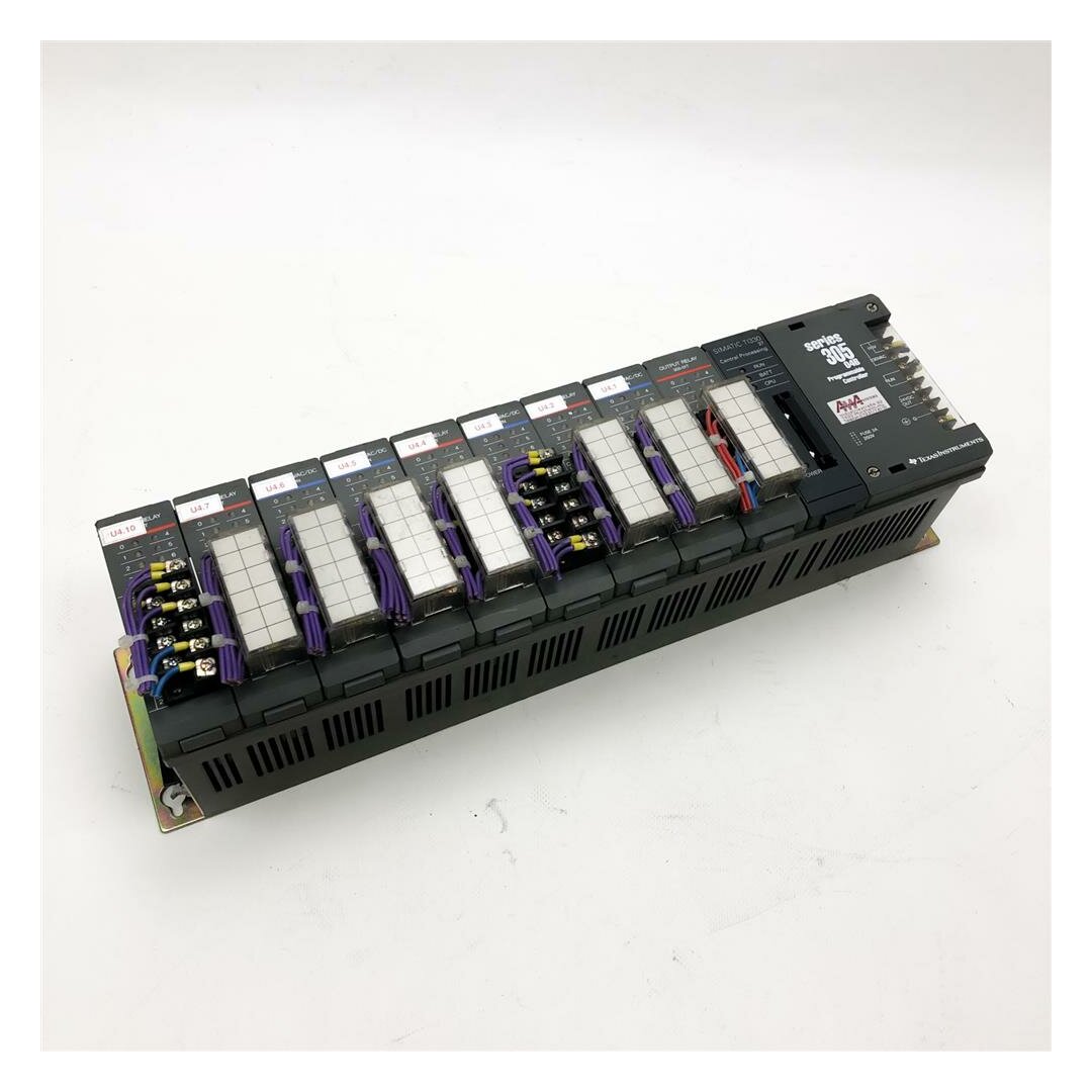 TEXAS INSTRUMENTS Series 30504B programmable Controller, 305-04B/05B + 5x OUTPUT RELAY 305-01T + 4x INPUT 24VAC/DC 305-02N SIMATIC TI330 37 Central Processing